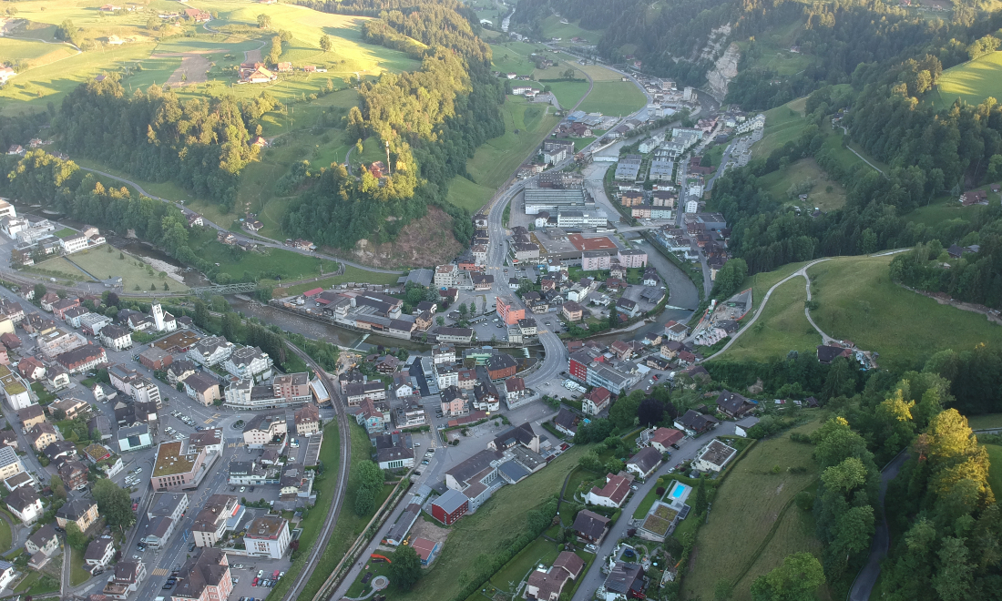 Lucerne apartment "only for Swiss" people causes major uproar