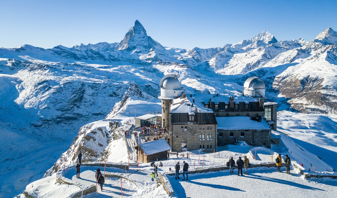 Planetariums and observatories in Switzerland