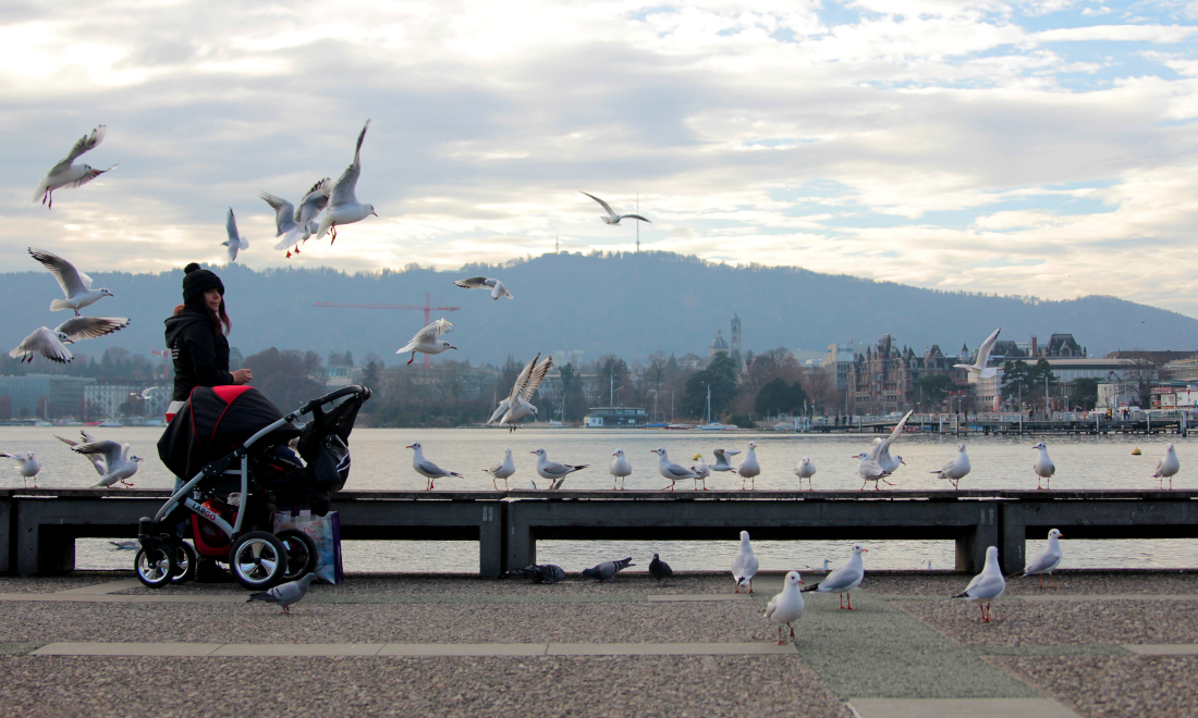 Expanded parental leave in Switzerland: What progress has been made?