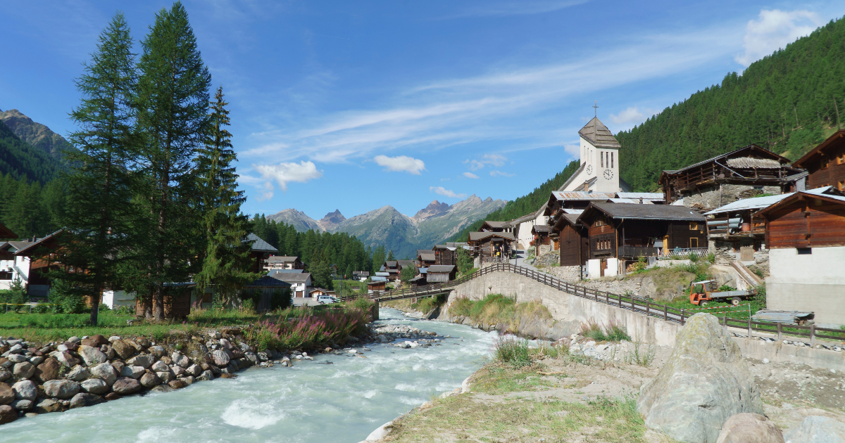 Climate change "played a role" in Blatten landslide, says ETH