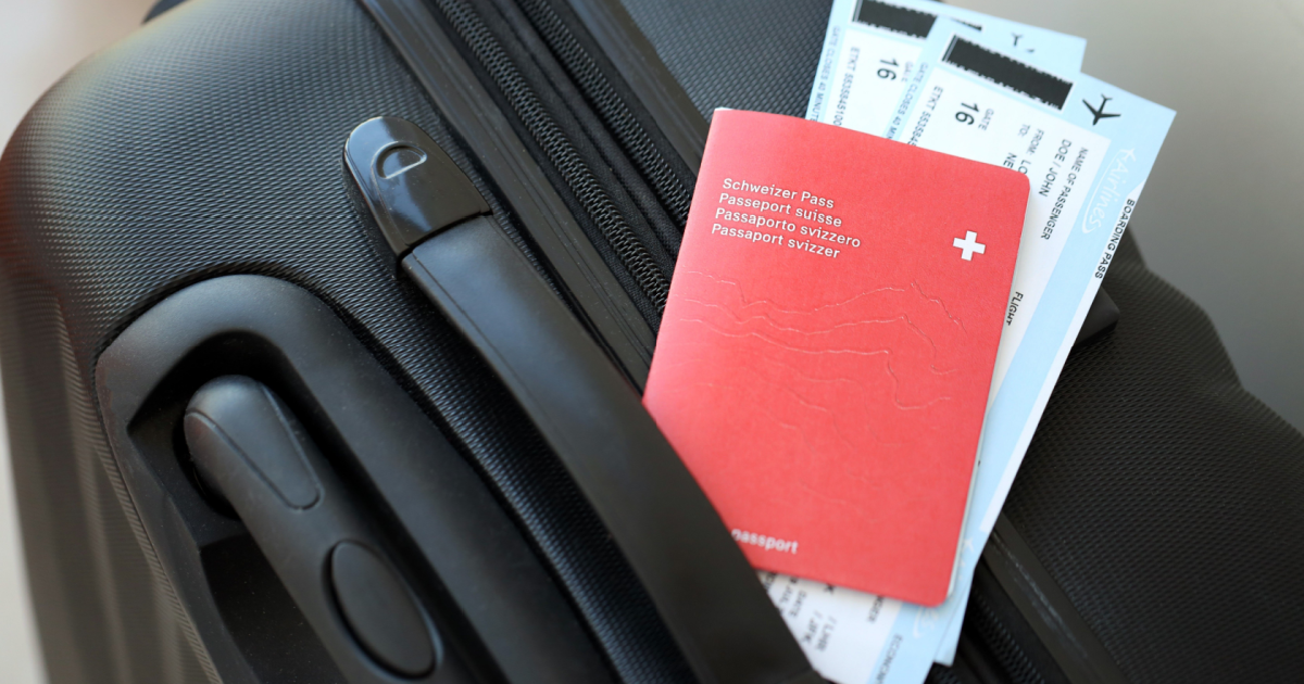 Which Swiss cantons had the highest naturalisation rates in 2024?