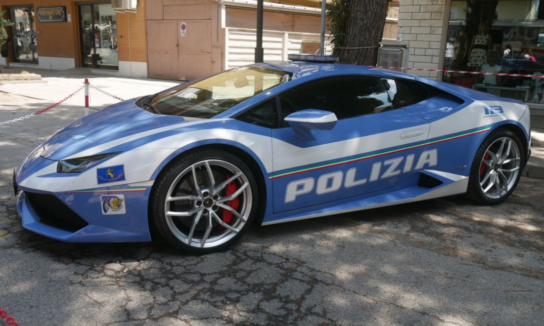 Italian police Lamborghini spotted in Canton Aargau