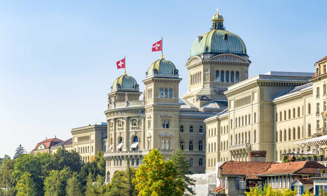 Expat guide to the Swiss national referendums in June 2023