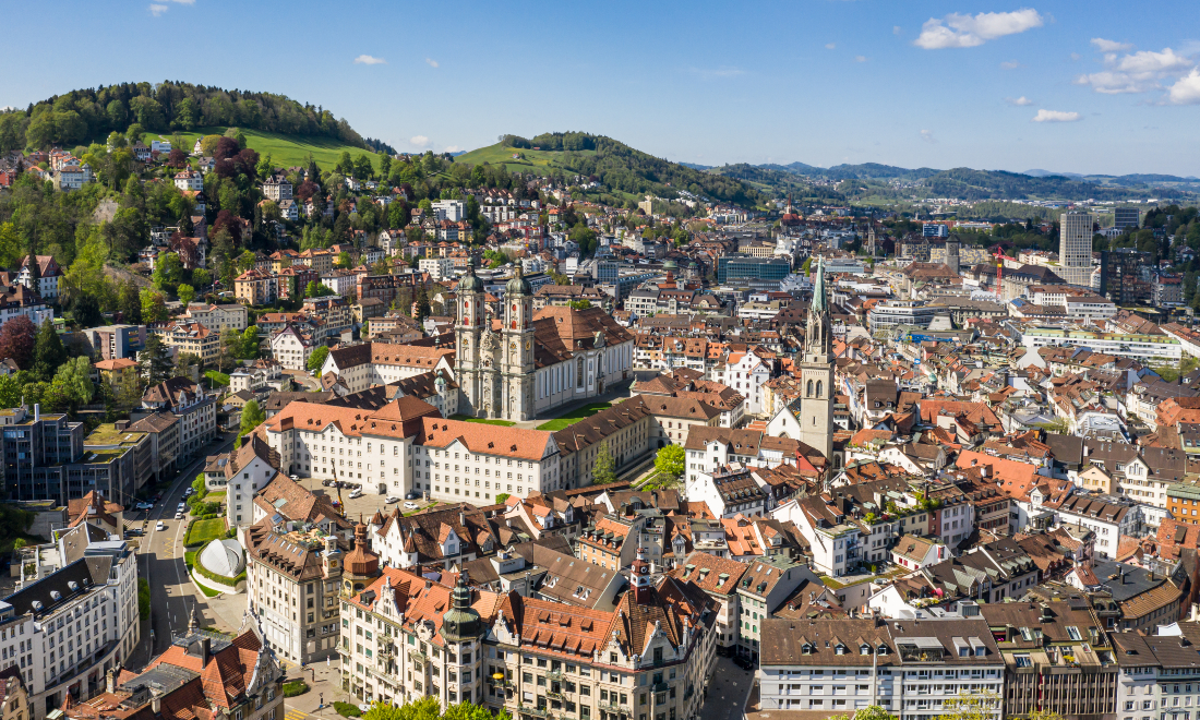 How does quality of life compare between the 9 largest Swiss cities?