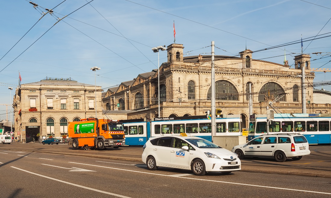 Car-free HB: Area around Zurich Main Station to be turned into a park