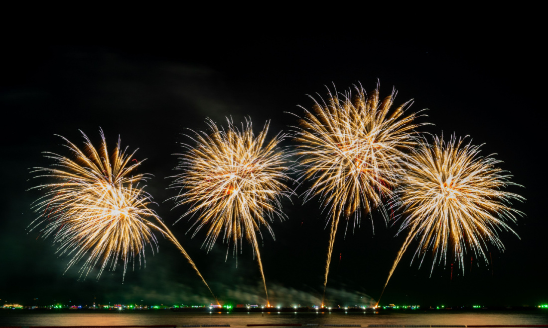 Millionaire gives 35 tons worth of fireworks to Canton Zug