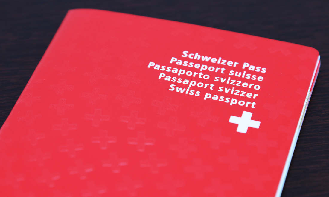 Proposal submitted to halve the residence requirement for Swiss citizenship